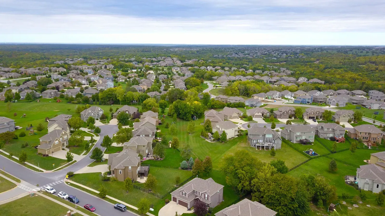 Aerial view of a suburban neighborhood in Olathe, Kansas