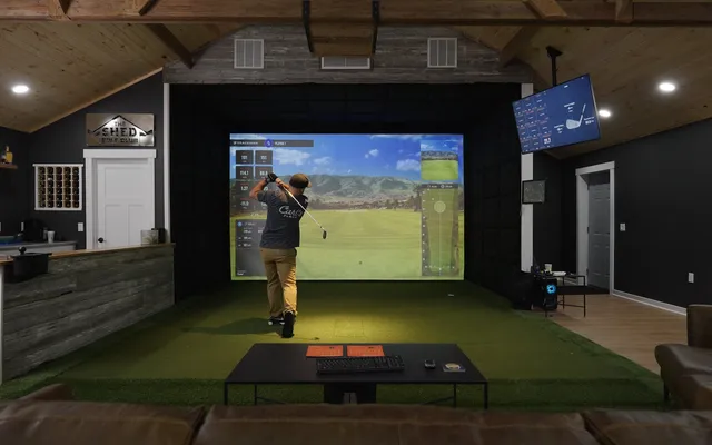 Finished Kansas City golf simulator room